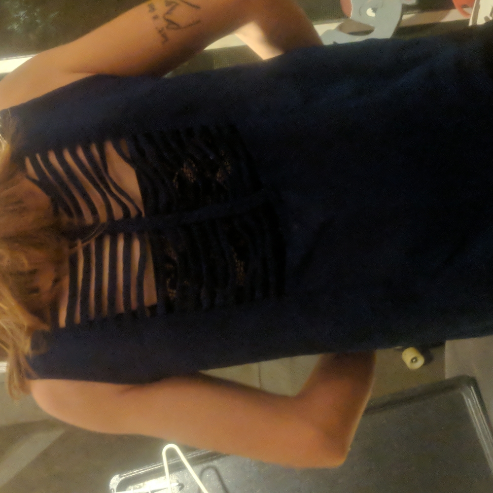 Navy sleeveless (S)